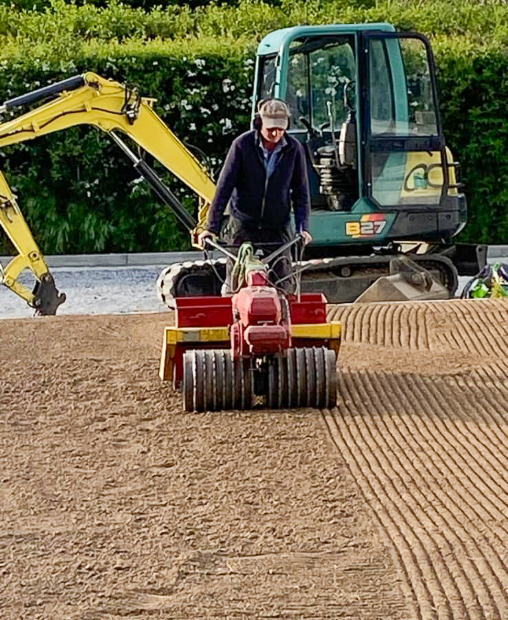 Lawn maintenance Tipperary